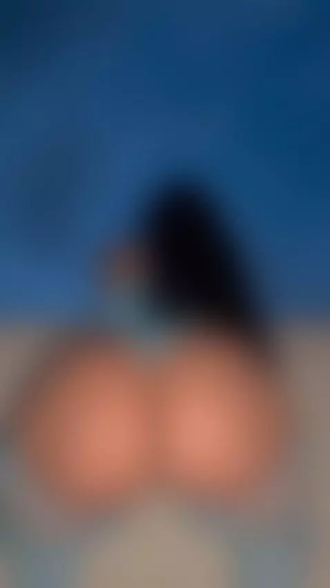 ¿me puedo sentar en tu cara? 🫣🍑 by ravenstewart