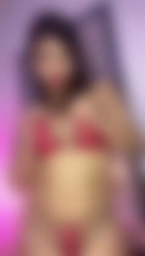 live now! by emmagoddess