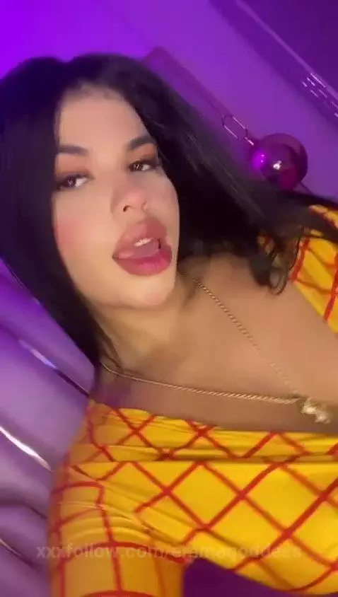 Today I'm Ur Cowgirl! See my hot live now🥵 by emmagoddess