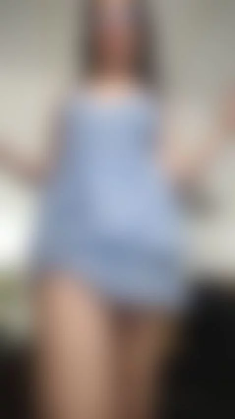 Guarda el secreto de lo que está bajo mi falda by madisoncoxx