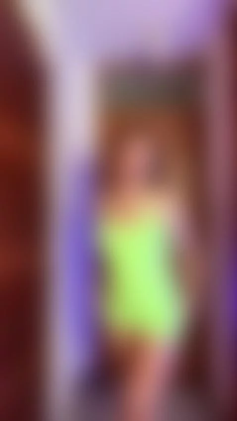 I like to please my followers. Is there anything you would l... by paulamcg