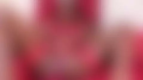 My wet and oiled pussy wants to be fucked 🍑💦 by karinathompson