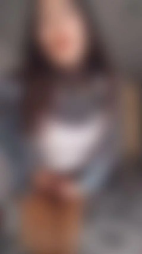 Lick please 🫶
I'm in my red days lol by eimytatto