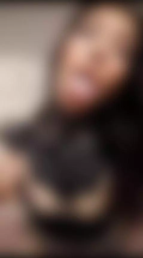 It's a wonderful day ..... Hot by eimytatto