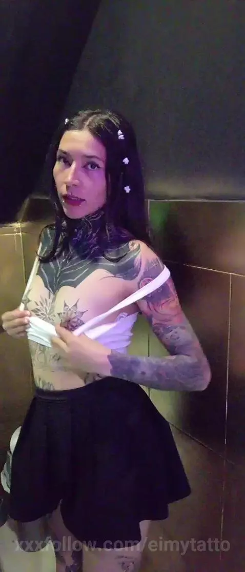 the party is very crazy 🌠 by eimytatto