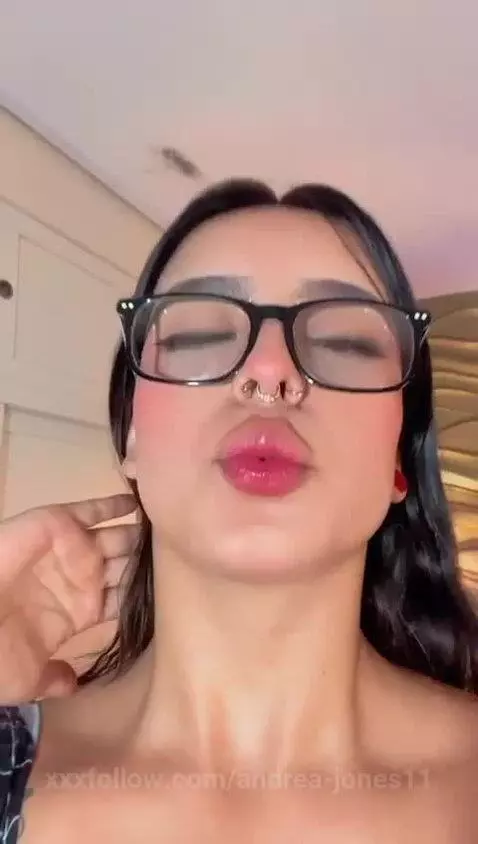 bigpusylips, bigass, face by andrea-jones11