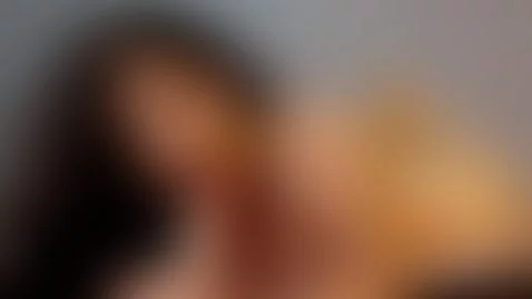 Come to see my throat skills!! by juliamancinii