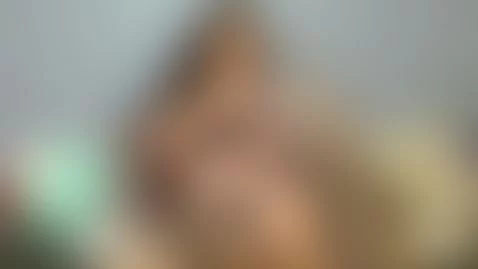 I want ur cum in my feet or my body by juliamancinii