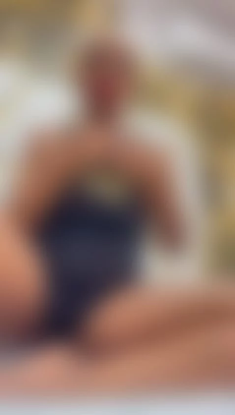 Go to my room, guys! 😈🔥 Dont forget follow me by lizzyhalls