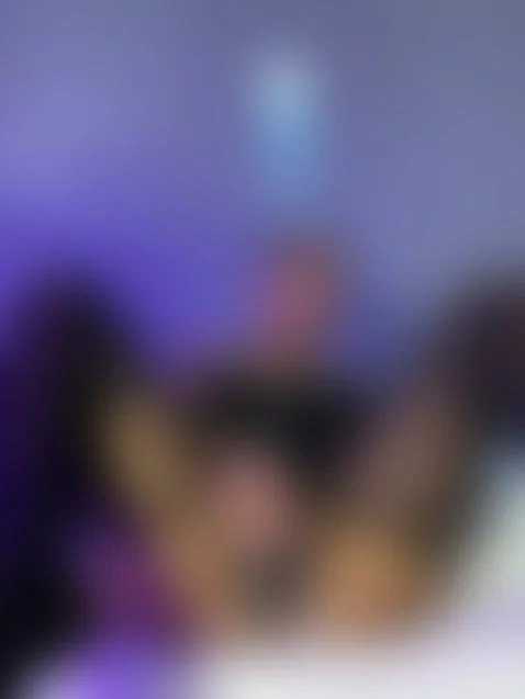 join stripchat using my invite link
https://stripchat.com/An... by anais-10