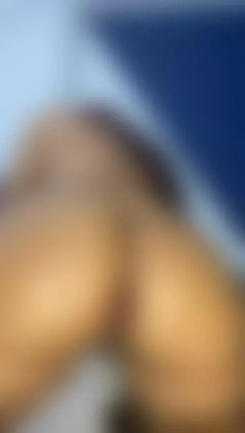 Do you want to see me move with my anal plug? 🔥💦 by zoemodel