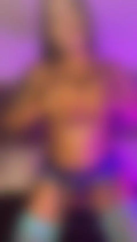 my love I am full of oil come play with me by zoemodel