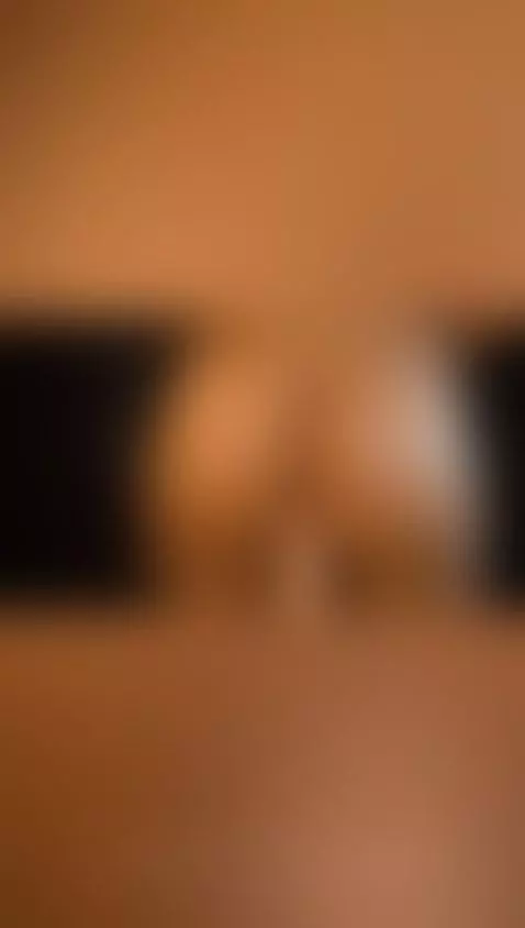 dildo, ridedildo, ride by zoemodel