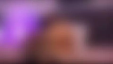 Just out of the shower… can you pass me the towel? 🚿😉 by esrabilgic