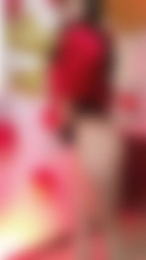 Mmmm do you like bubis ?💚🥵 by martinarey