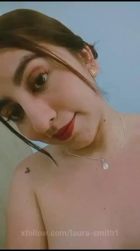 ONLINE NOW BABY by laura-smith1