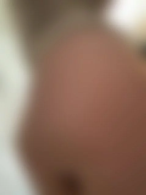 Now make that ass shake! by mssophiabanks