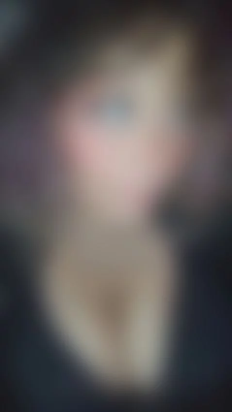 When my girlfriend pays me everything by dololores