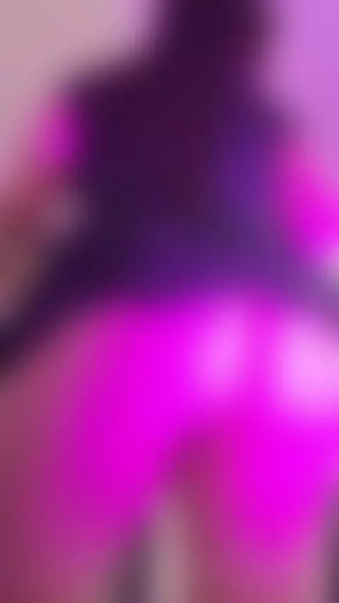 With every move, I seduce effortlessly, my body speaks what ... by adhara-wlliams