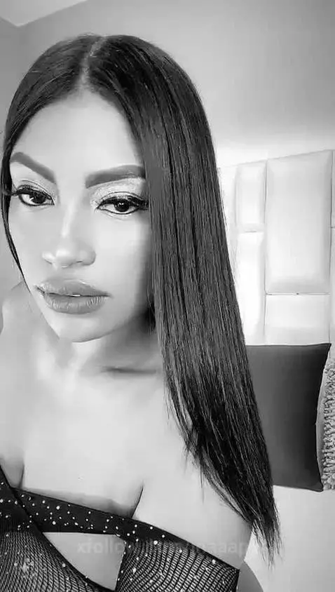 Hi honey, I miss you!! come and get your end of the year gif... by jhaaapy