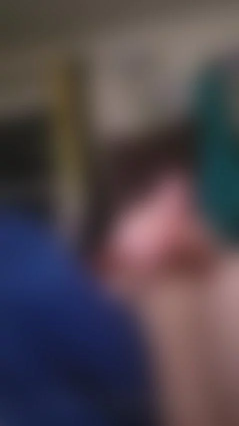 It exploded everywhere by goldiedtfalln