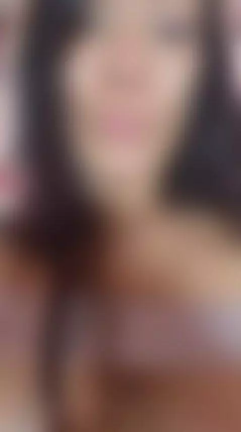 Kisses for youuuu ❤️ by pialambert