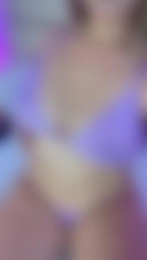 It's show time by tiifany-lopez