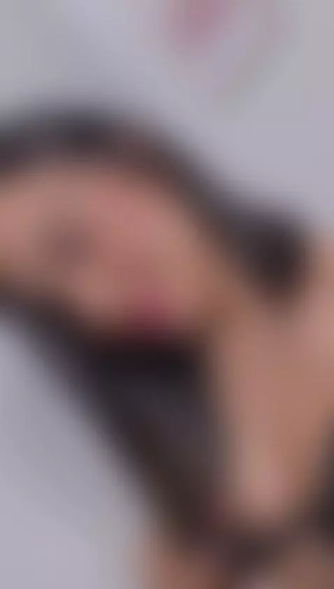 Would you say good morning to me? ❤️‍🔥 by innocentladyy