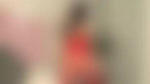 Your favorite MILF is Online by susanbenett