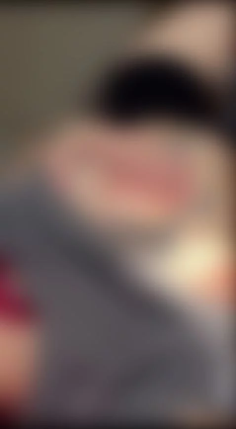 What will you do if you meet me in this position?🍑
Write on ... by martamoan