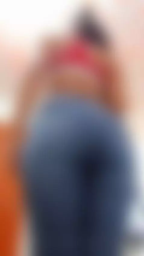 Honey I have a surprise for you 😋🥵 by evaluna-horny