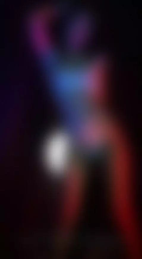 sexy tease by emmaduque