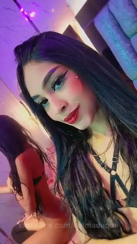 It's time to have fun in bed by emmaduque