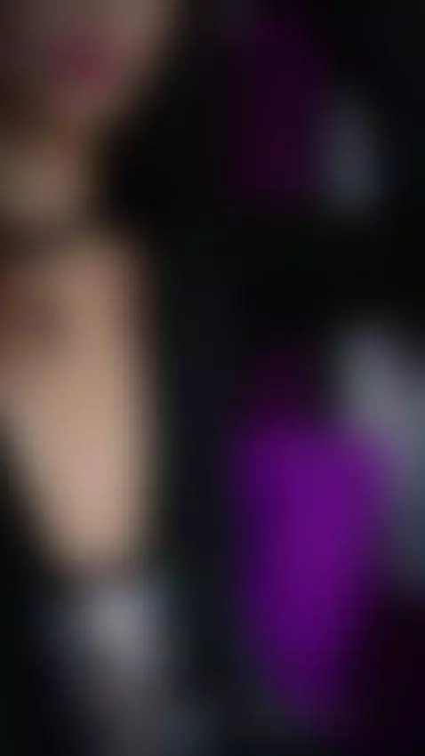 Trick or treat? Squirt or a tight ass?  🔥😙💦 by salomepaez1