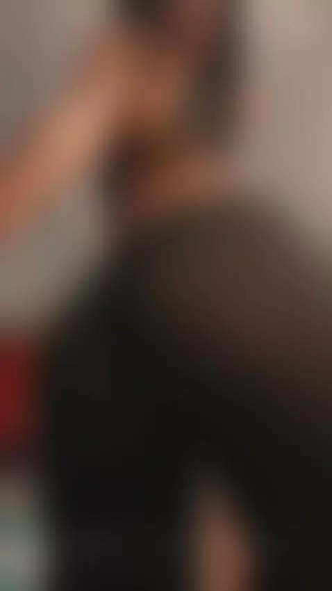 worship my ass now and always  😘😋🍑 by salomepaez1