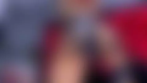 I want to move my little ass on your cock by salomepaez1