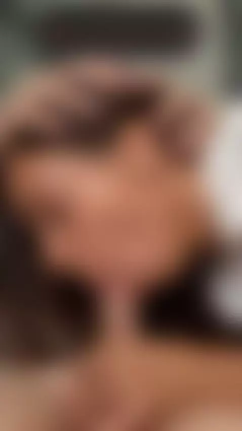 Secretary deep throat by panteranika