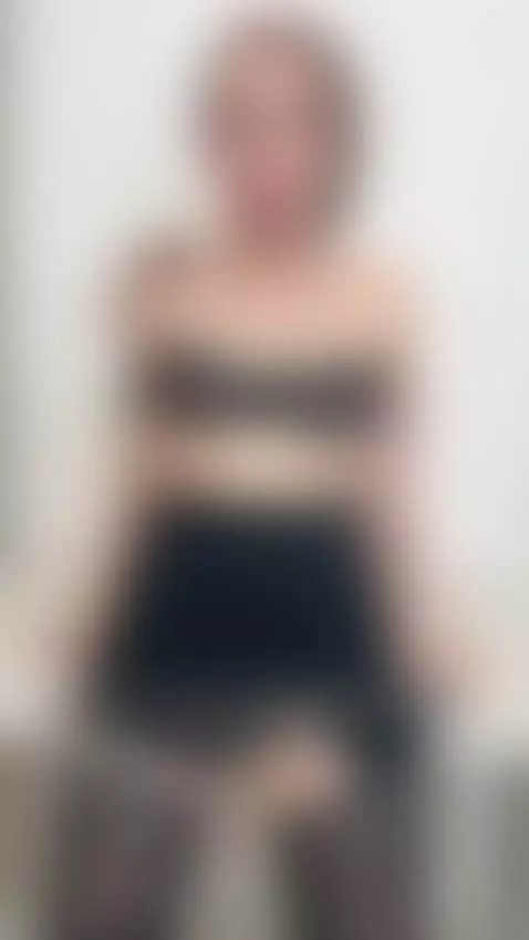 Look at my long tongue by panteranika