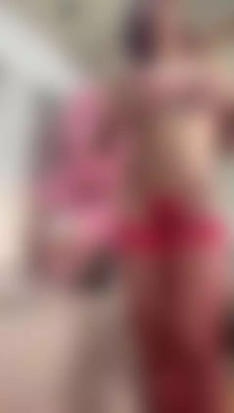 Feel my sensual body by hellenowen