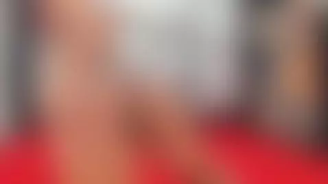 Fuck my sexy and horny body 😈🍑 by hellenowen