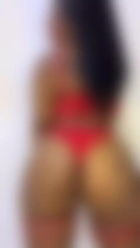 Bet you can't watch without touching... 💦 by kiimlogan