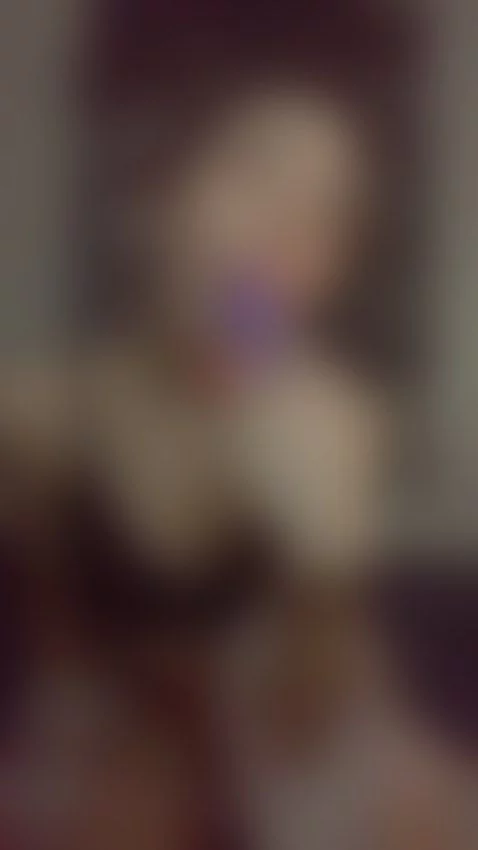 It’s play time 🫣 by yesitsmercedes