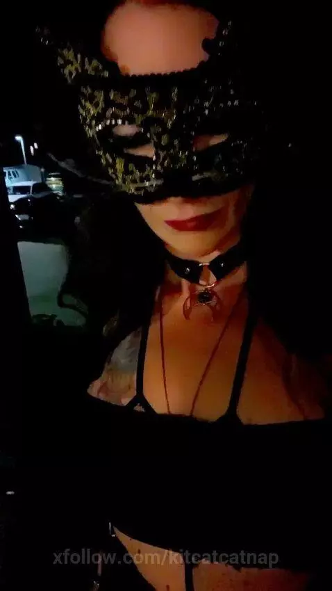 Mistress midnight ready to suck & swallow by kitcatcatnap