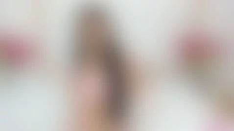 I'm hot and I want to feel that hot and hot cock you have, c... by zoe-collinss1