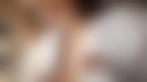 let me introduce myself by elizabellucci