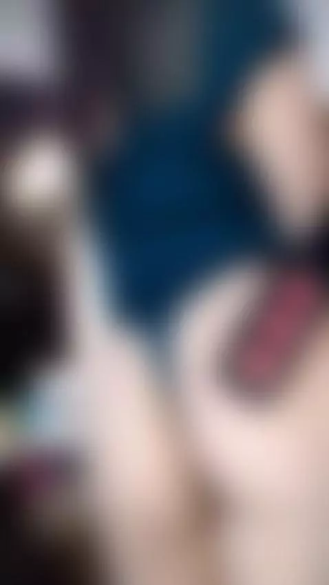 Would you like to see my red ass?  https://www.camsoda.com/l... by liz-holmes