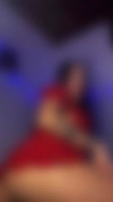 I love to move my big ass 🥵😏 by alana-sweet14