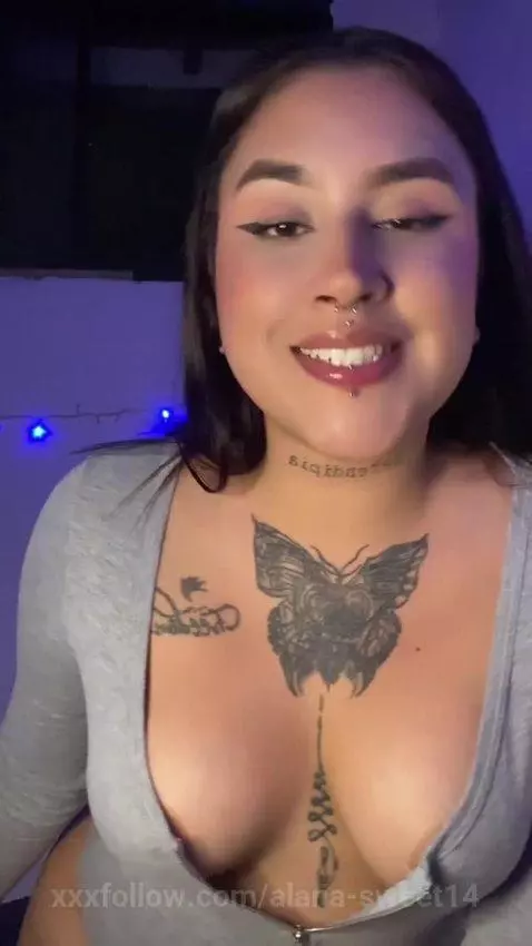 Crees que me pondria timida delante de ti papasito? 😈🔥 by alana-sweet14