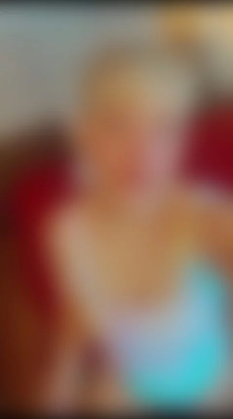 A taste of me .... by helenwels