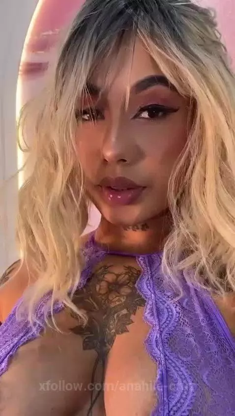 I'm online again https://www.camsoda.com/anahile-cruzCome ar... by anahile-cruz